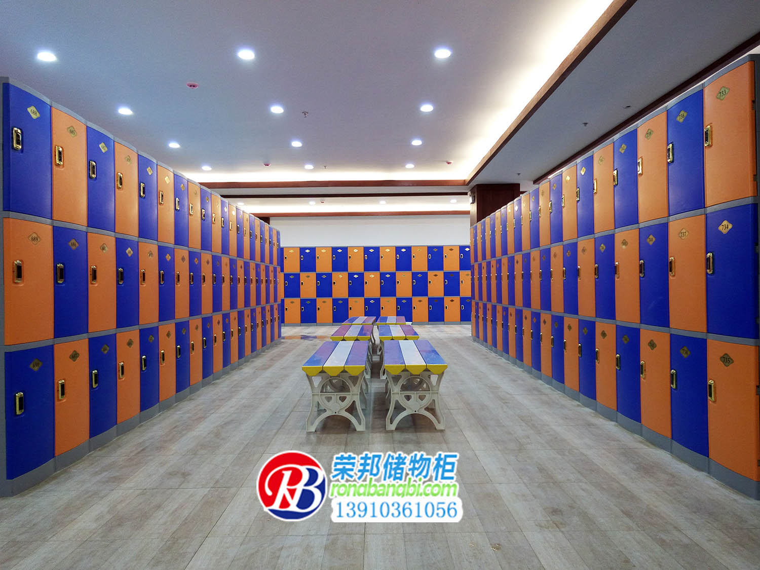 1495592060275897.jpg 九門全ABS塑料更衣柜(三層柜)2.jpg