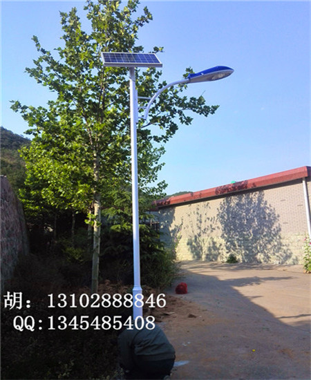 太陽(yáng)能路燈8.jpg