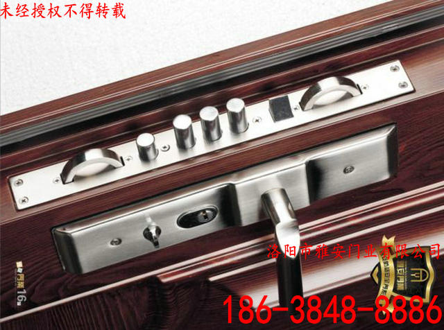 1476417971114986.jpg 防盜門鎖細(xì)節(jié)圖.jpg