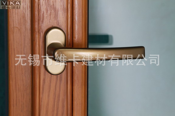 鋁木復(fù)合門(mén)窗