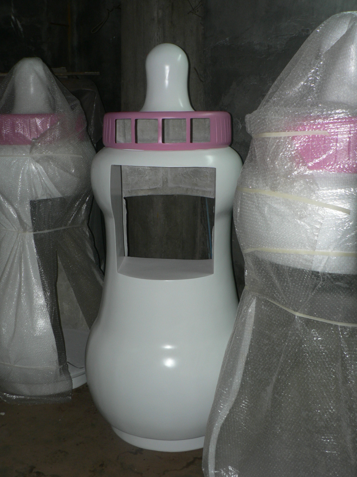 沃爾瑪商場(chǎng)奶瓶展示模型