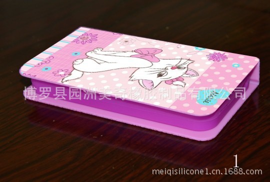 1.翻蓋手機保護套.硅膠高清彩印.投產(chǎn)中