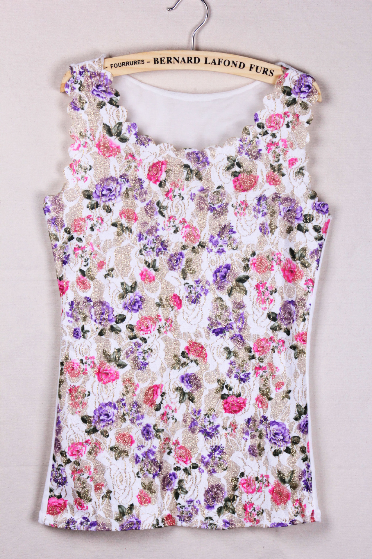 1389940653_1949553769